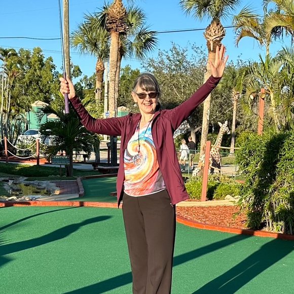 Meet your Posher, Mary lou - Picture 4 of 16